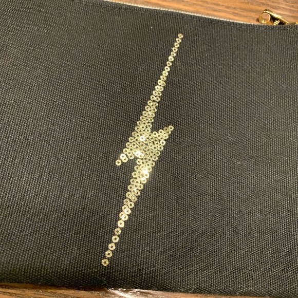 LIMITED EDITION Urban Decay Makeup Bag - Picture 4 of 7